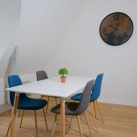 Studios 4 Personnes A 2 Pas Du Port * 勒宝利古恩